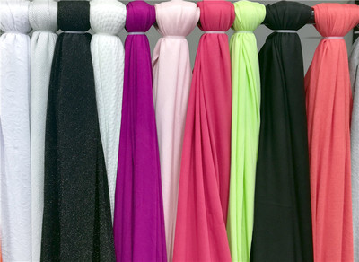 創(chuàng)新科技與時(shí)尚交融 杭州聚源針紡“Transit”面料引領(lǐng)紡織品新紀(jì)元